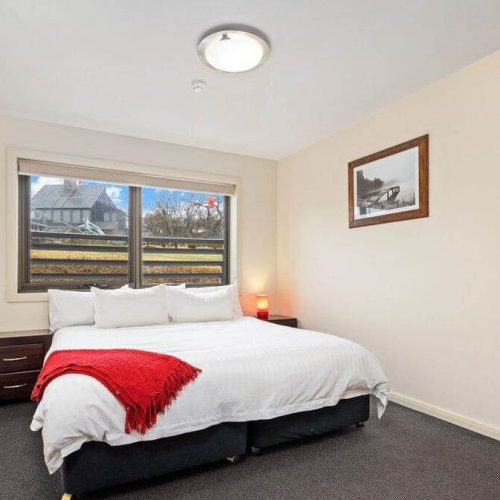 Aspen Chalet, Smiggin Holes - King Bed or 2 Single Beds - a-sns