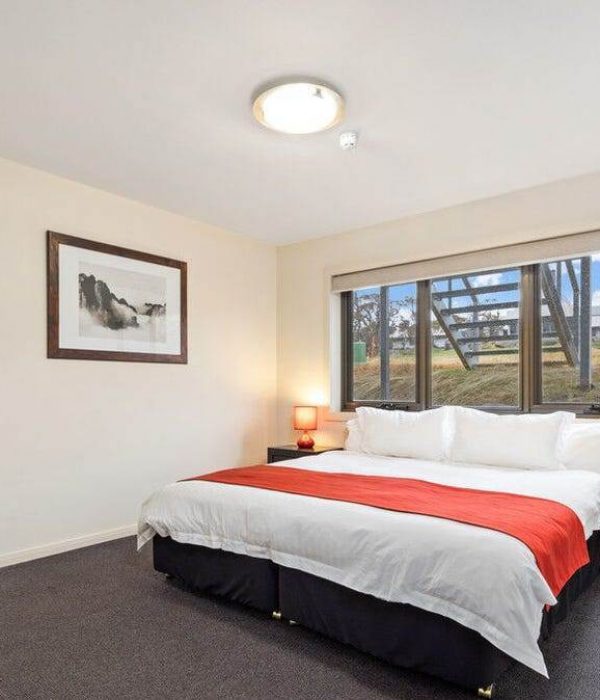 Aspen Chalet, Smiggins - King Bed or 2 Single Beds -aaaa sns